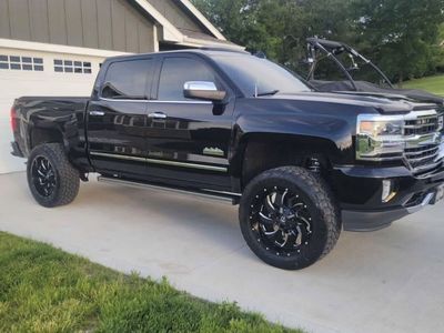2017 Chevrolet Silverado 1500 High Country