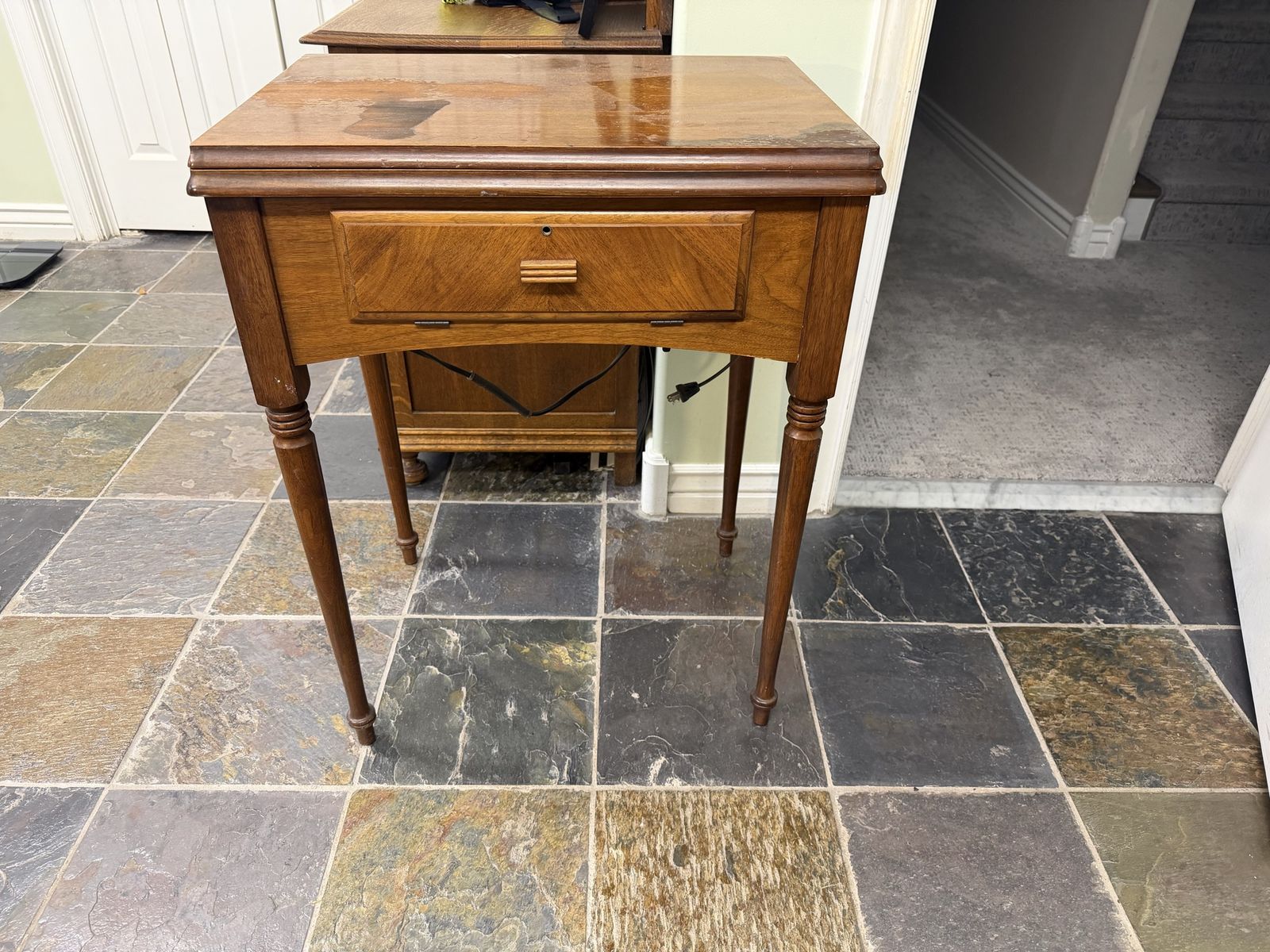 1946 Singer Model 68