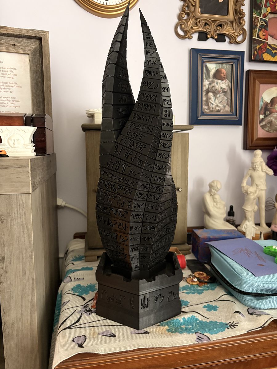 Deadspace 3D Printed Lamp