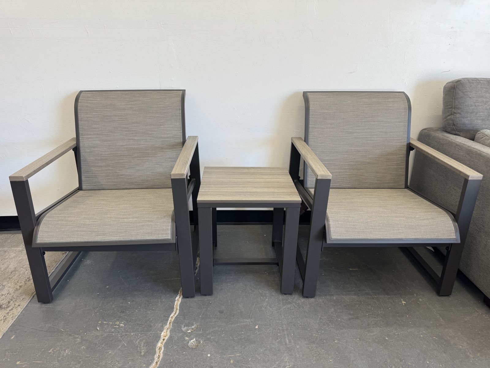 NEW COSTCO 3-PIECE OUTDOOR PATIO CHAIR & TABLE SET