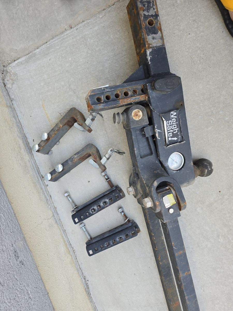 Weigh safe weight distribution hitch 2.5 shank