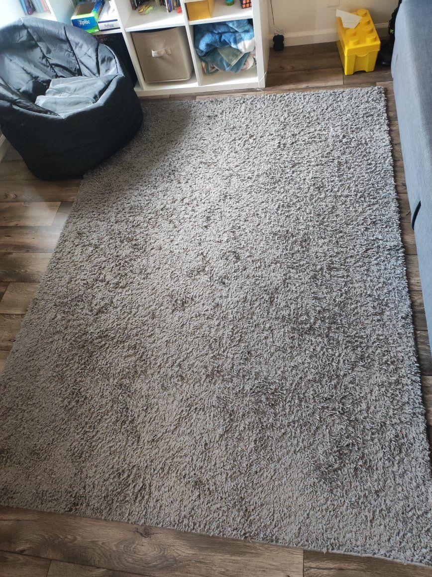 Rug