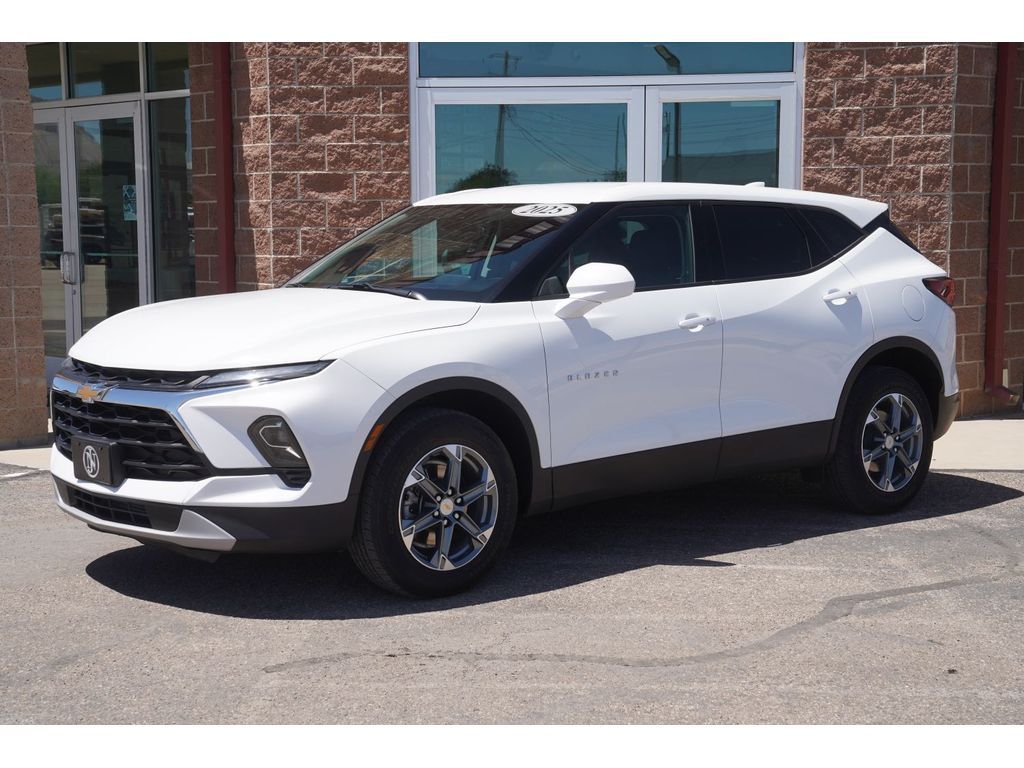 2025 Chevrolet Blazer LT