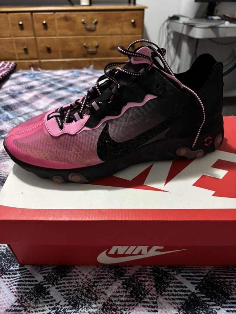 Nike React Element 87 SR QS