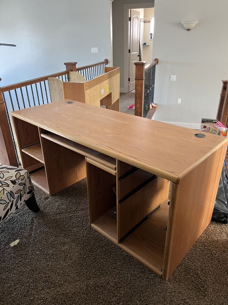 Computer Desk
