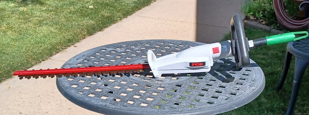 Hedge Trimmer Attachment