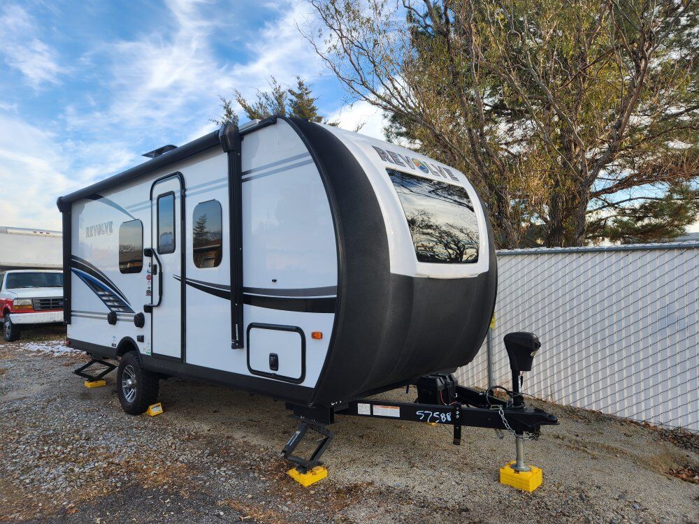 EV Camper! 2022 Palomino Revolve EV-1
