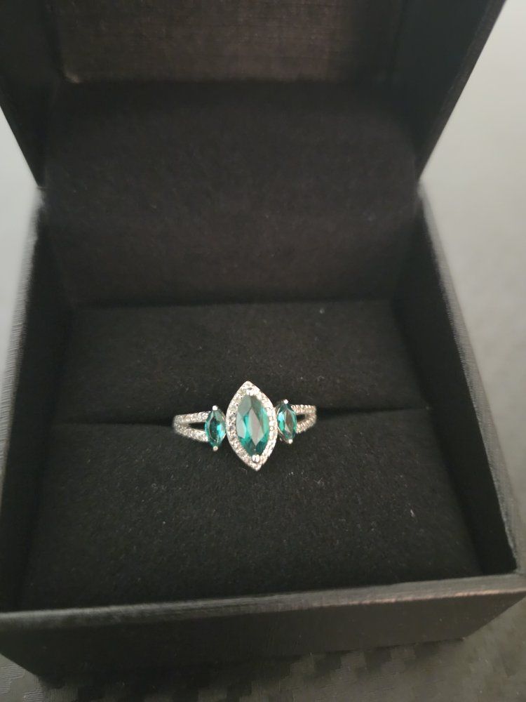 Sparkling Emerald Green CZ & Pave Accent Ring - , Marquise Cut, Sterling Silver Tone