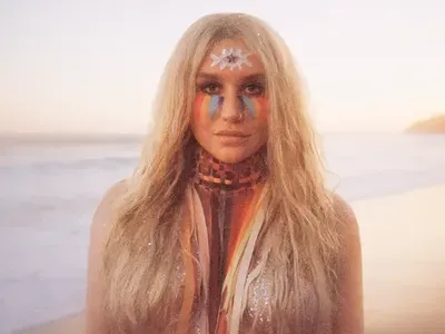2 GA tickets to Kesha