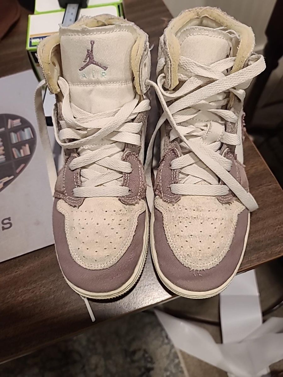 Nike Air Jordan 1 Retro High OG Craft Fossil Stone Size 4Y