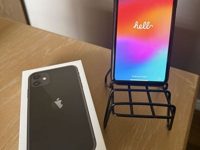 Unlocked iPhone 11 – 64GB – 73% Battery – Excellent Condition + Original Box