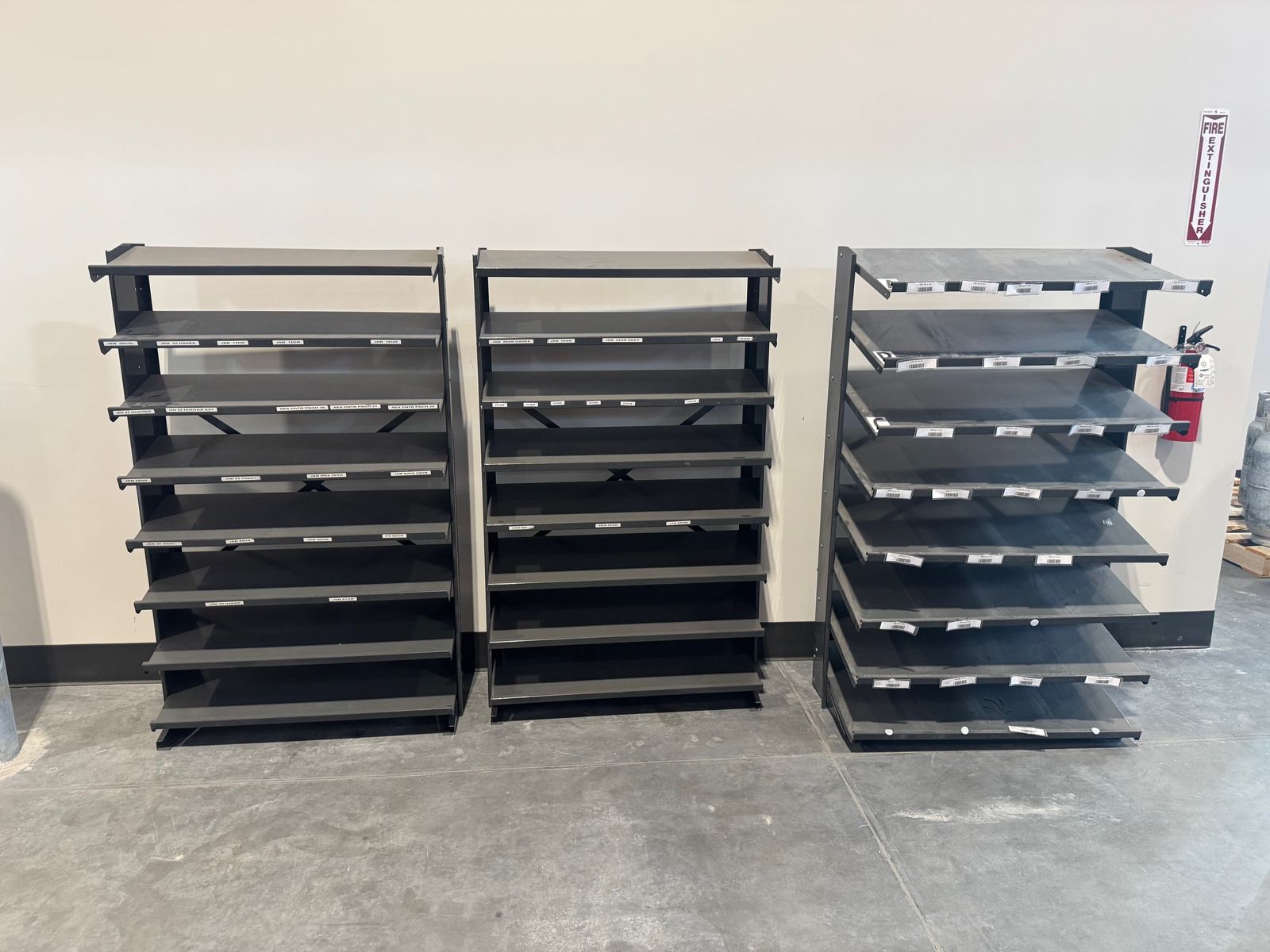 Akro-Mils® 1-Sided Pick Rack without Bins