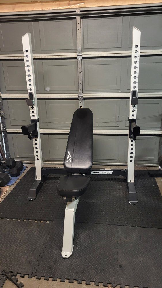Weight bench