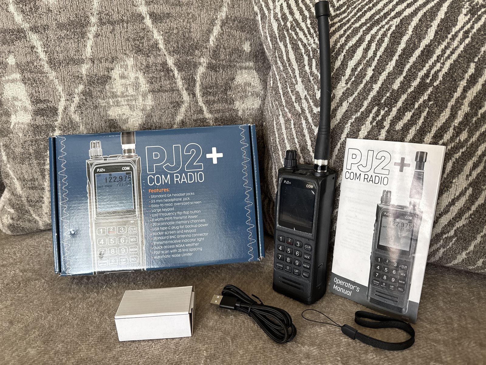 Sporty's PJ2+ COM Aviation Radio Transceiver with Accessories and Original Box