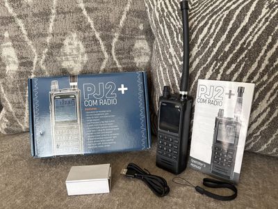 Sporty's PJ2+ COM Aviation Radio Transceiver with Accessories and Original Box