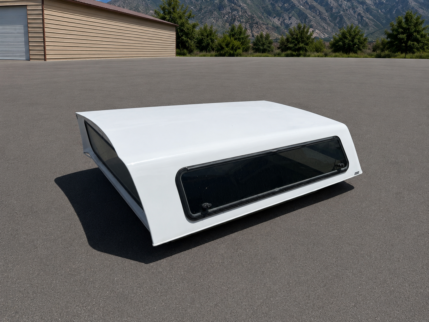 Main image 6
