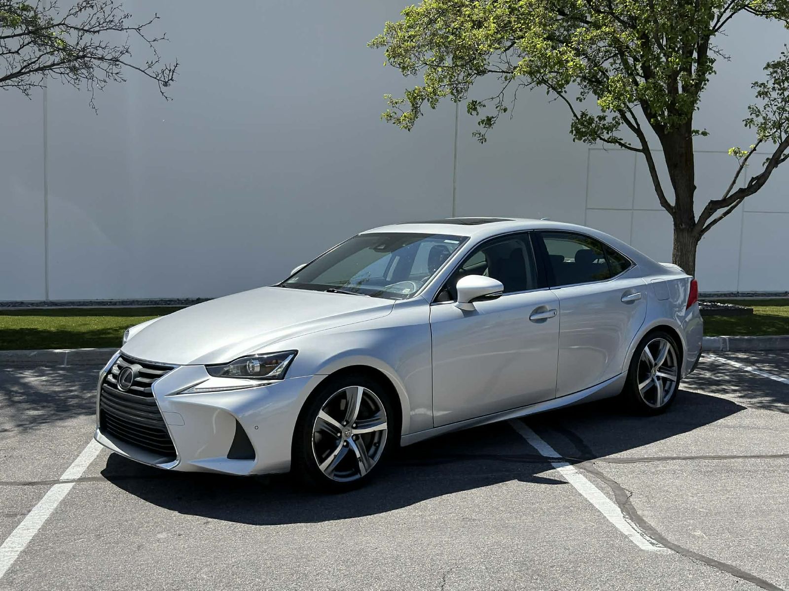 2017 Lexus IS Base