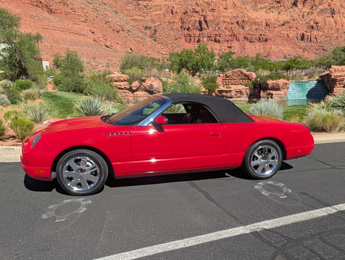 2002 Ford Thunderbird Deluxe
