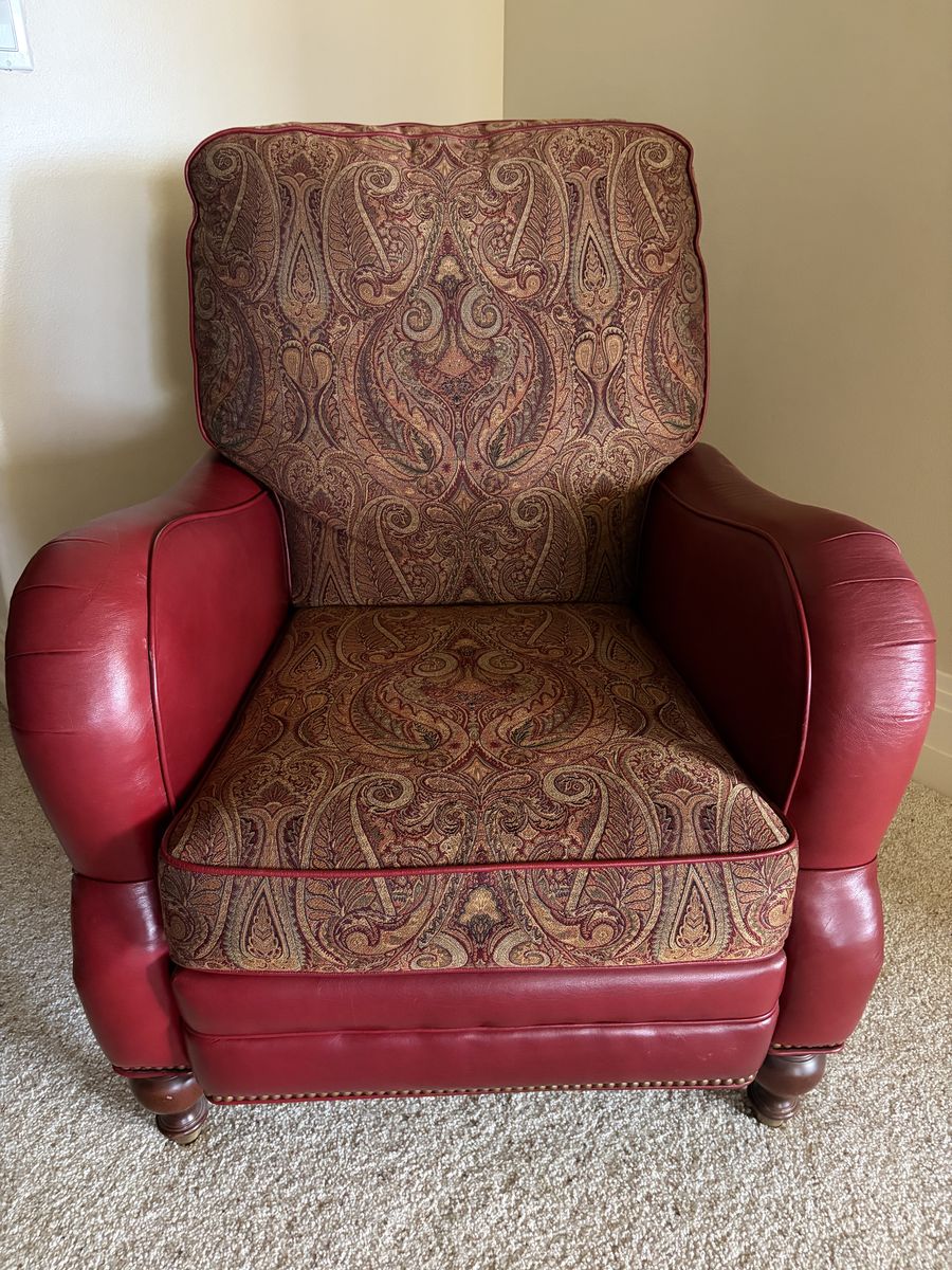 Comfy Recliner Chair