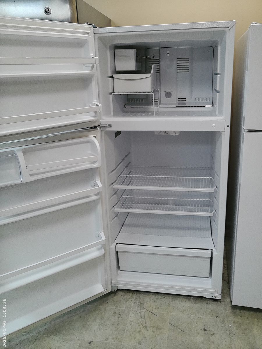 White 17 cf Refrigerator~90 Day Guarantee