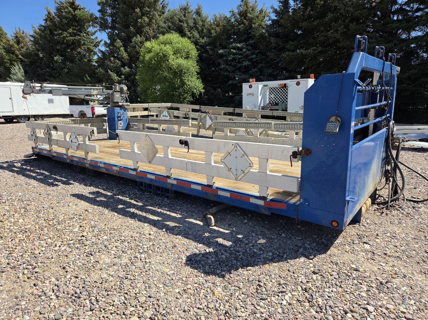 2015 CUSTOM BUILT 24 FT