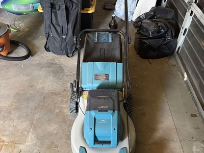 Makita Lawn Mower