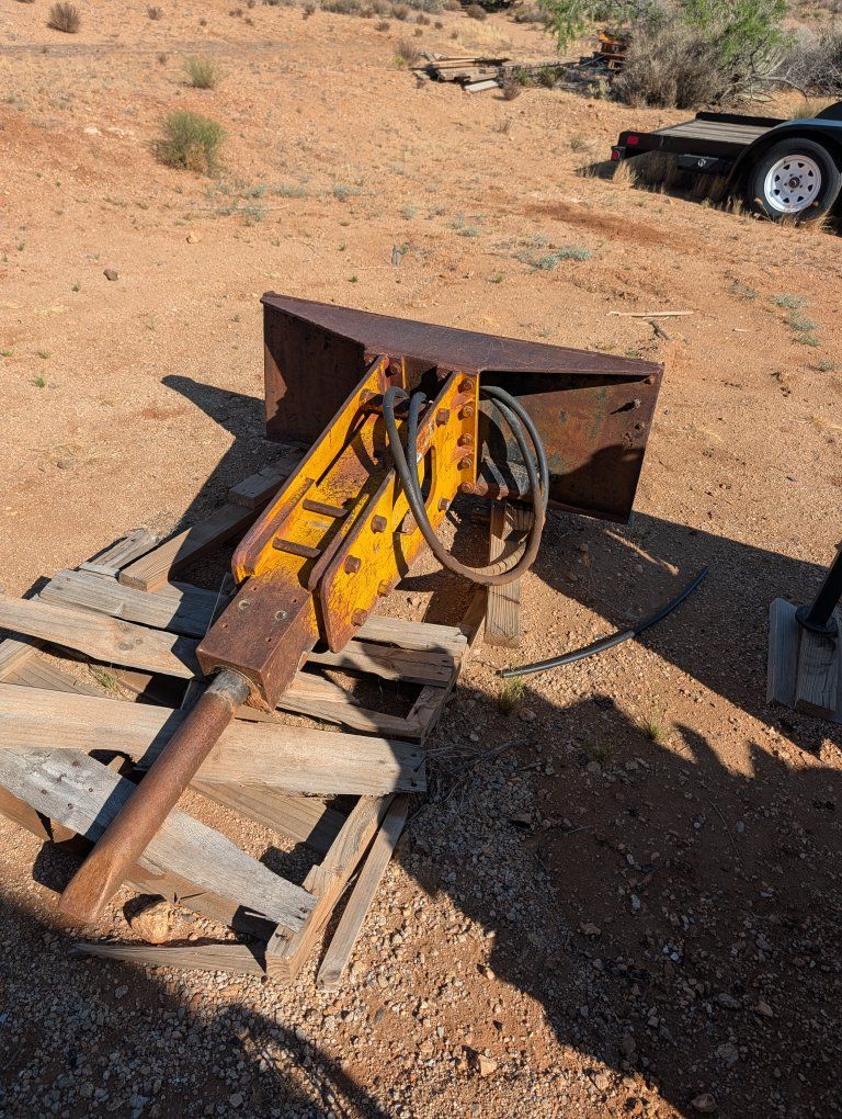 Teledyne Skid Steer Hydraulic Hammer