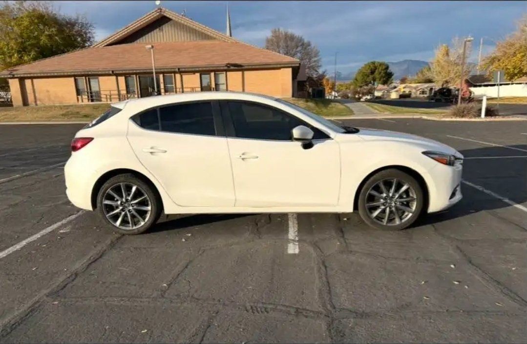 2018 Mazda Mazda3 Touring 2.5