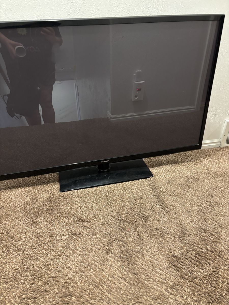 50' Older Samsung TV