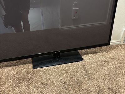 50' Older Samsung TV