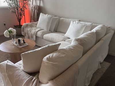 110 Inch L Facing Cloud Sectional