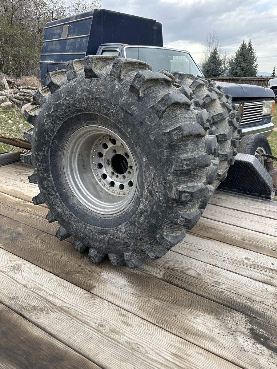 Cut Boggers mud racing 5x5.5