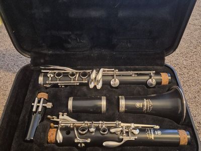 Yamaha Advantage Clarinet with Warranty