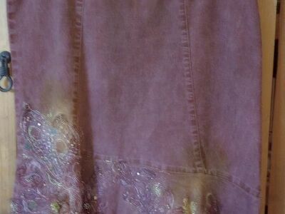 Western style stretchy jean skirt L