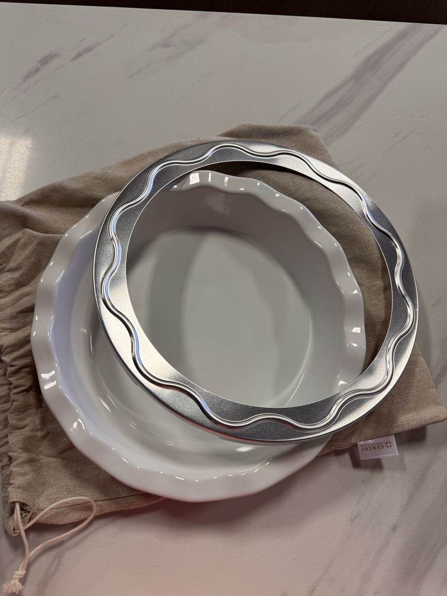 Ceramic Pie Dish and Crust shield 10/box