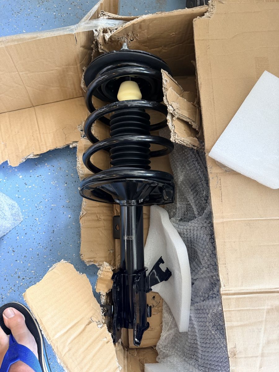 New Front Strut Assembly – 2002-2006 Nissan Altima 3.5L
