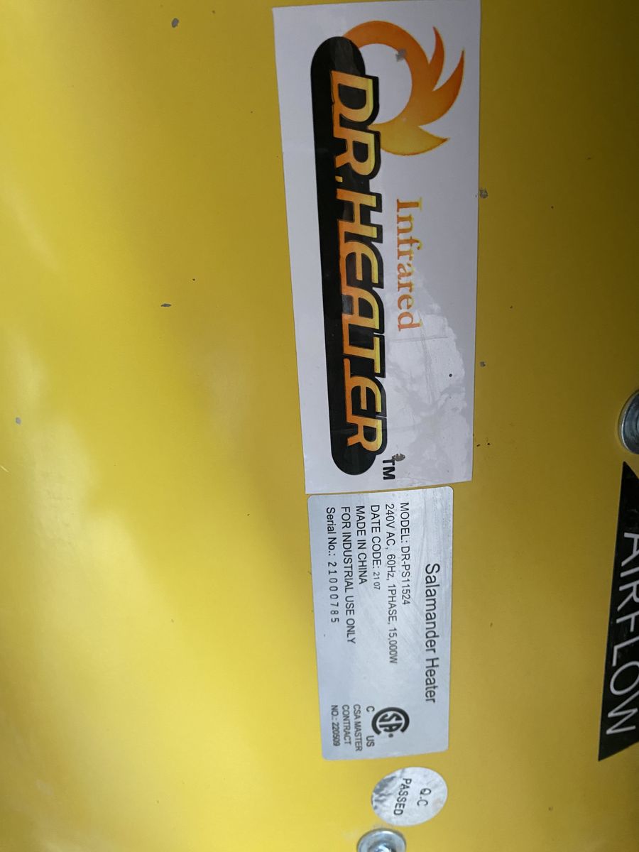 MUST SELL, Industrial Salamander Dr. Heater - used one season!