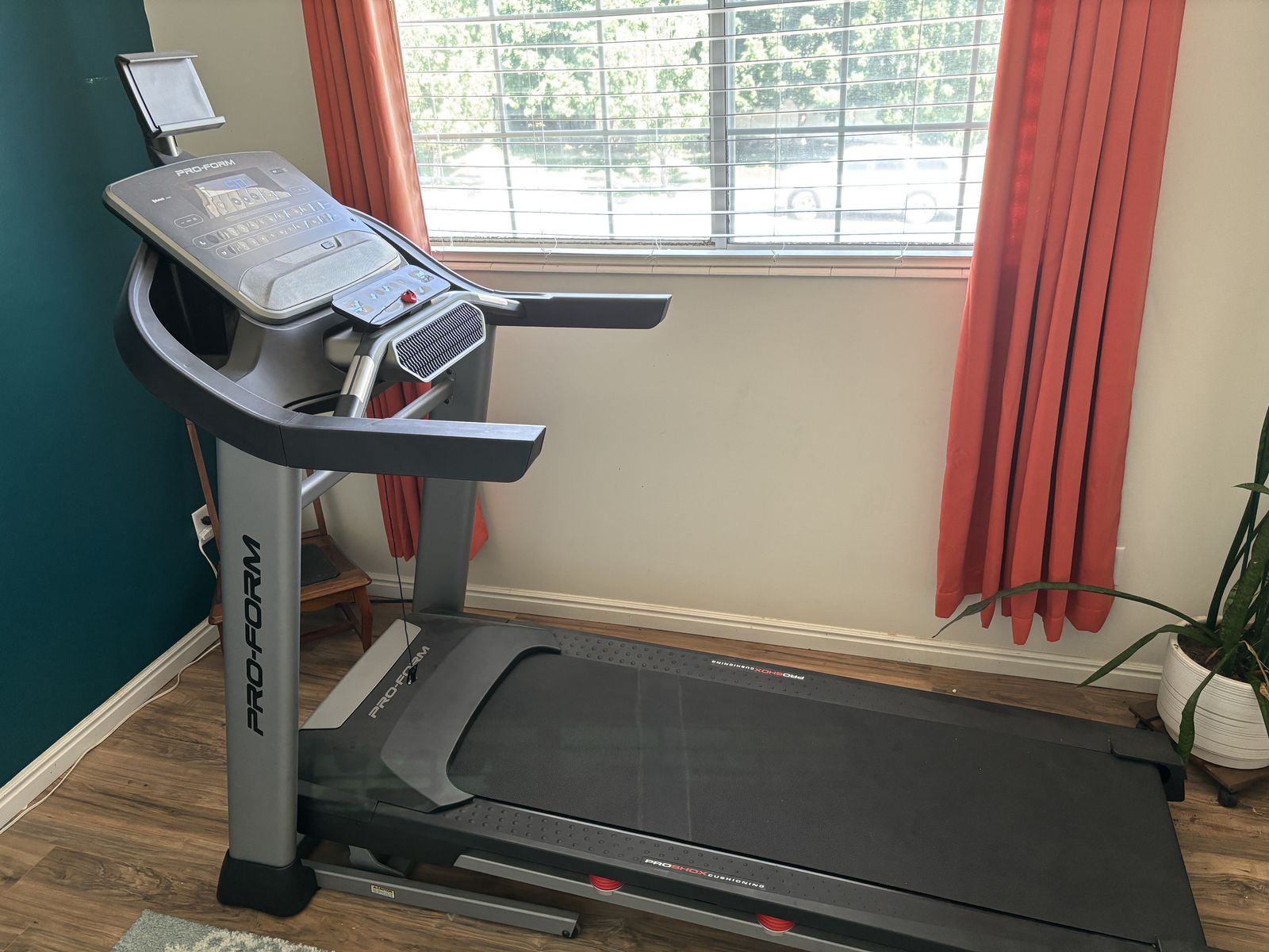 Pro-Form Power 995i Treadmill
