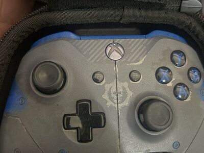 Gears Of War 4 Xbox One Controller