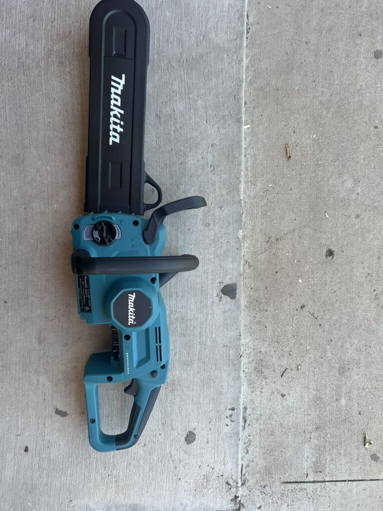 Makita Chainsaw 14 LXT brushless Motor