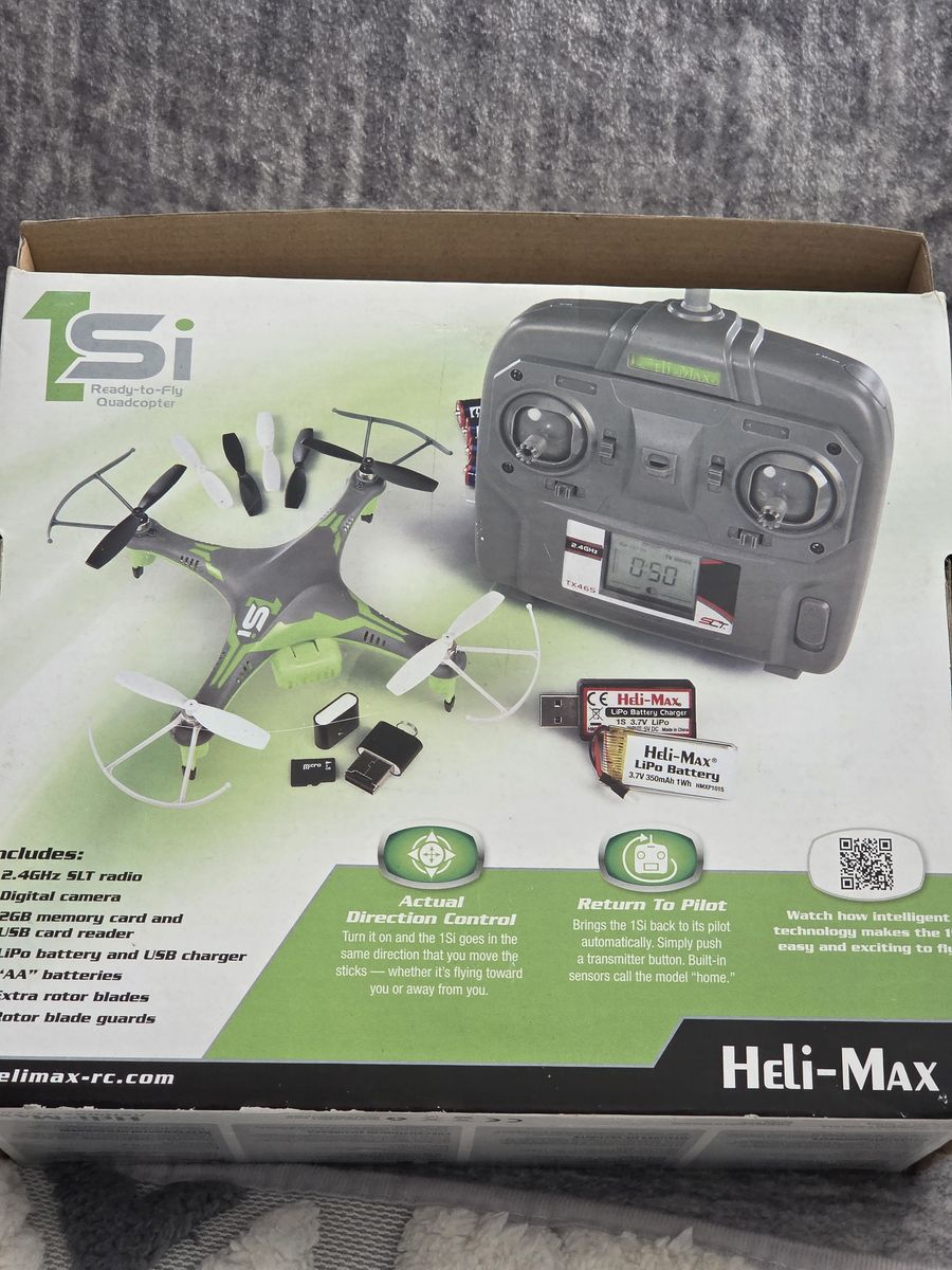 DRONE HeliMax 1Si Ready to fly Quadcopterwithmicro Digital Camera & Grey and neon Green colors