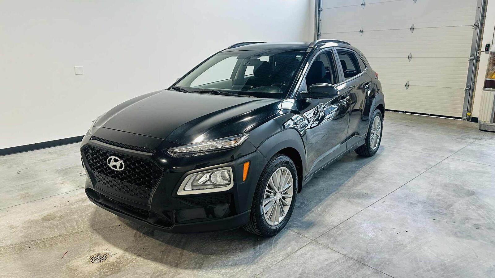 2018 HYUNDAI KONA SEL