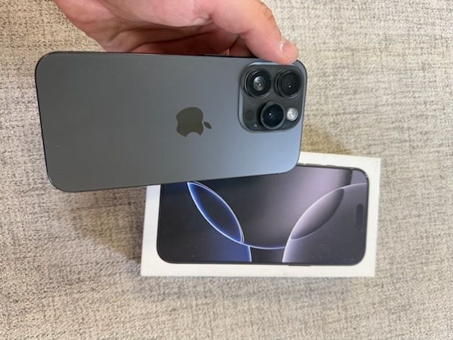 Main image 4