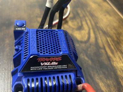 Traxxas Vxl 8s esc out of an Xmaxx