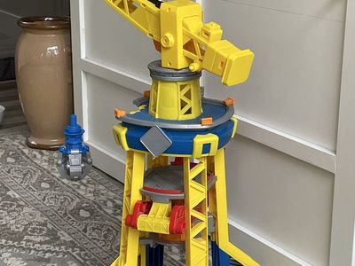 Paw Patrol Rubble & Crew Bark Yard Crane Tower