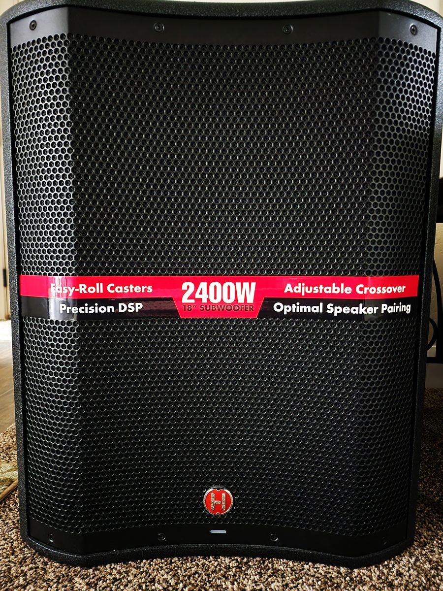 Harbinger V2318S Subwoofer Excellent Condition!!!