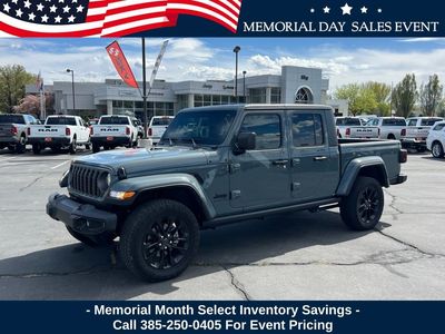 2025 Jeep Gladiator NightHawk