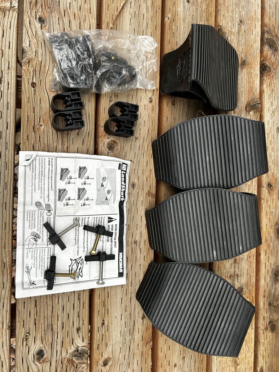 Yakima Landshark kayak/canoe rooftop saddles