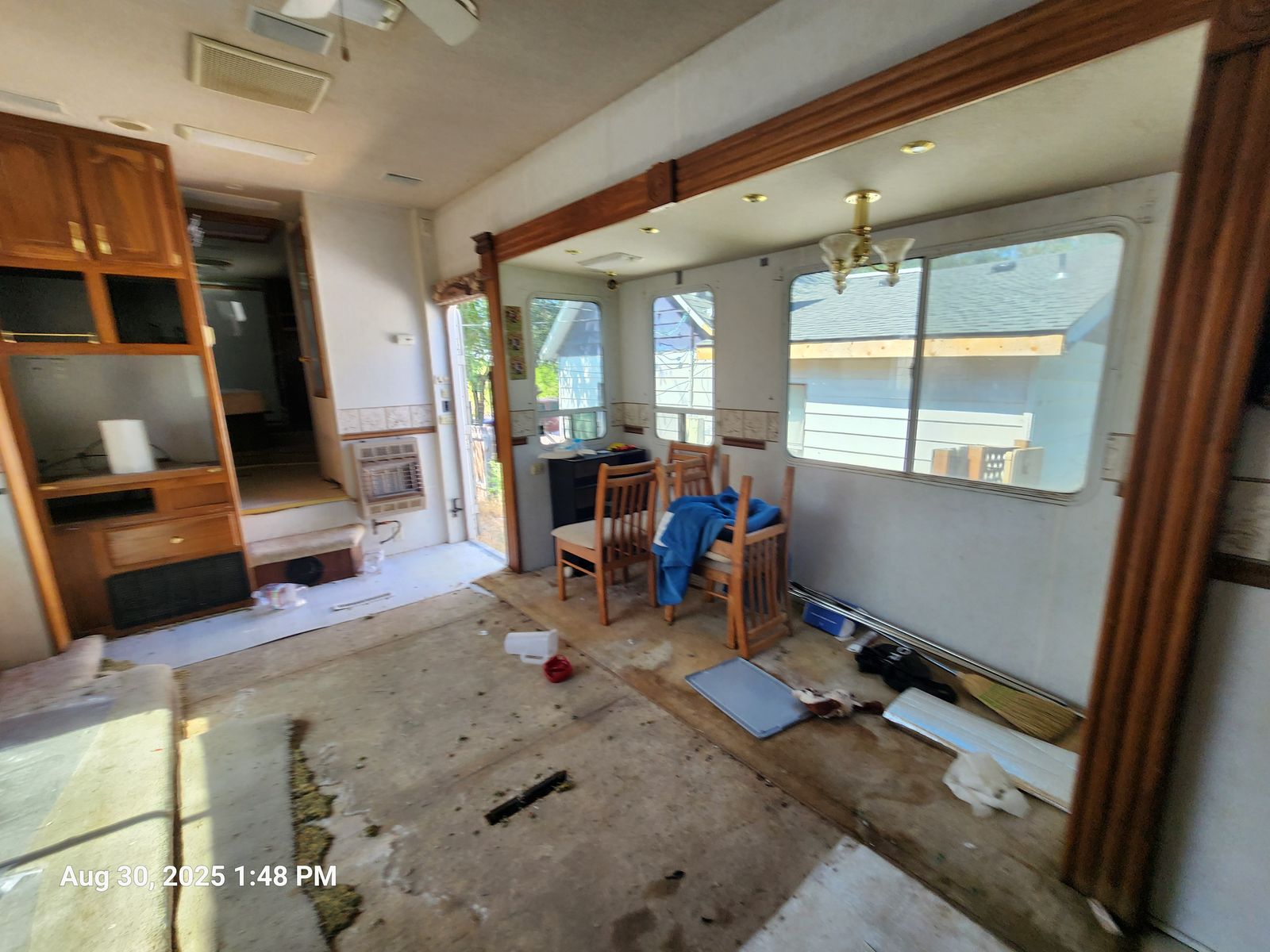 Main image 9
