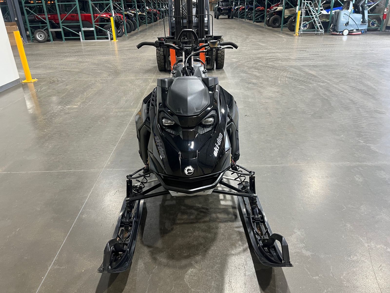 2024 SKI-DOO SUMMIT ADR 154 850 2.5